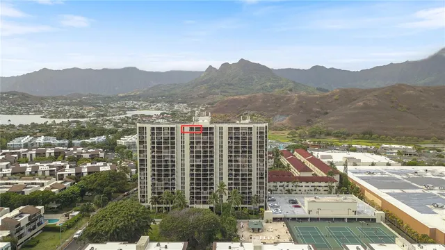 $4,200 | 322 Aoloa Street, Unit PH5, Kailua, HI 96734