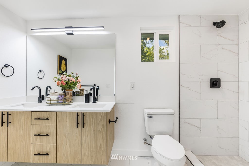 12018 Southeast 169th Place Renton, WA 98058 - Photo 17 of 31 Gallery Image 17