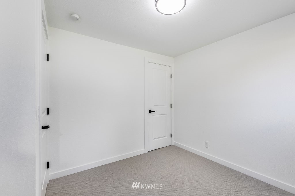 12018 Southeast 169th Place Renton, WA 98058 - Photo 20 of 31 Gallery Image 20