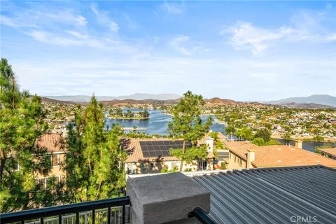 a view of a house with sitting area