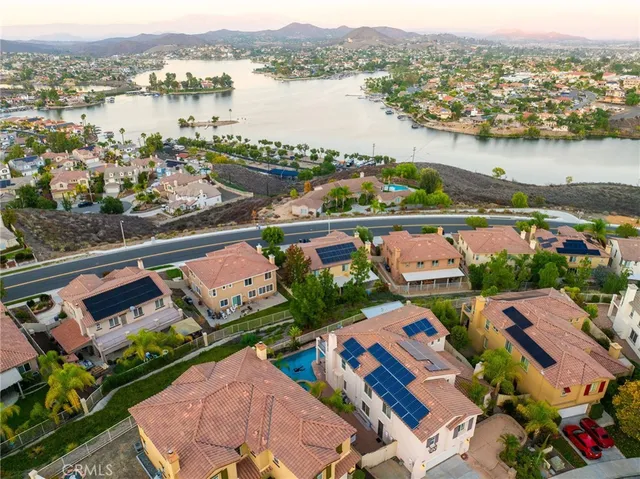 $869,000 | 59 Plaza Avila, Lake Elsinore, CA 92532