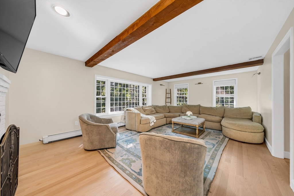 18 Acorn Path Groton, MA 01450 - Photo 9 of 31