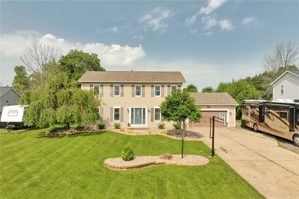 $349,900 | 6149 Lillypond Way, Ontario, NY 14519