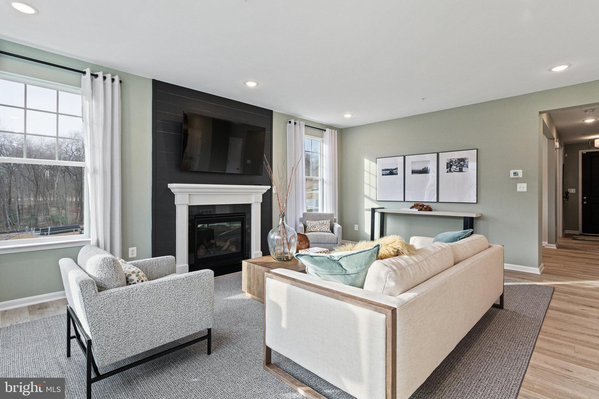 6305 Taylor Acres Road Hanover, MD 21076 - Photo 29 of 84 Great Room with gas fireplace
