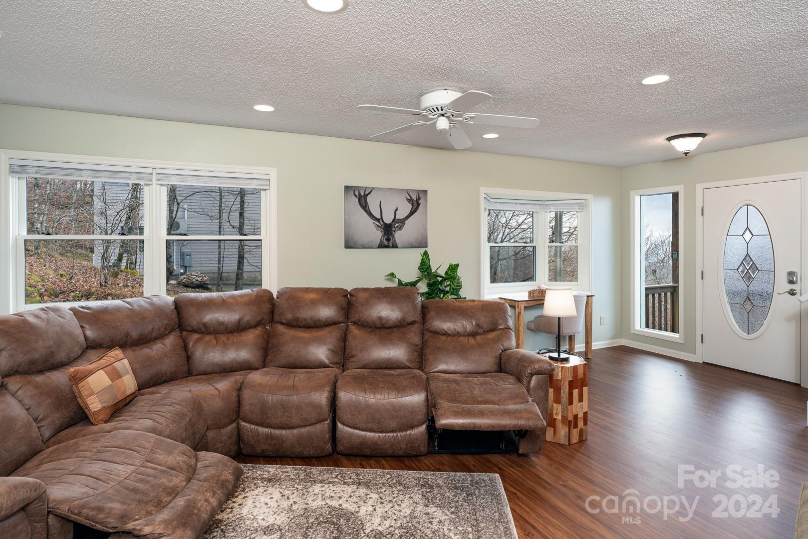 125 Raven Road Beech Mountain, NC 28604 - Photo 13 of 32 Gallery Image 13