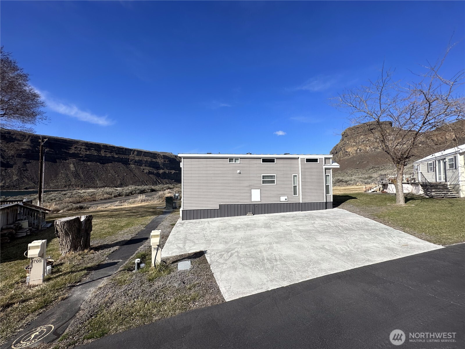 31465 Moore Road Northeast, Unit 706 Coulee City, WA 99115 - Photo 2 of 38 Gallery Image 2