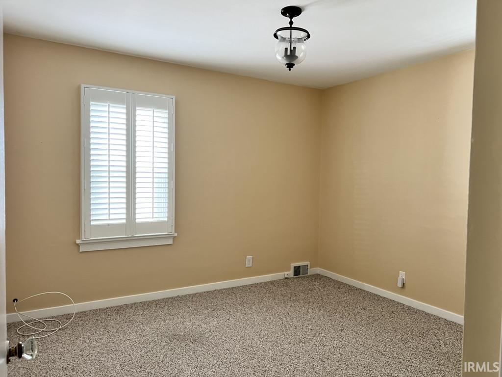 1652 Fairhill Road Fort Wayne, IN 46808 - Photo 9 of 23