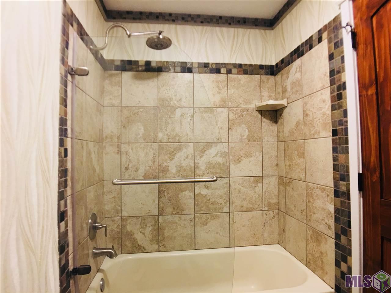 8425 Calmes Road Denham Springs, LA 70706 - Photo 12 of 25 Gallery Image 12