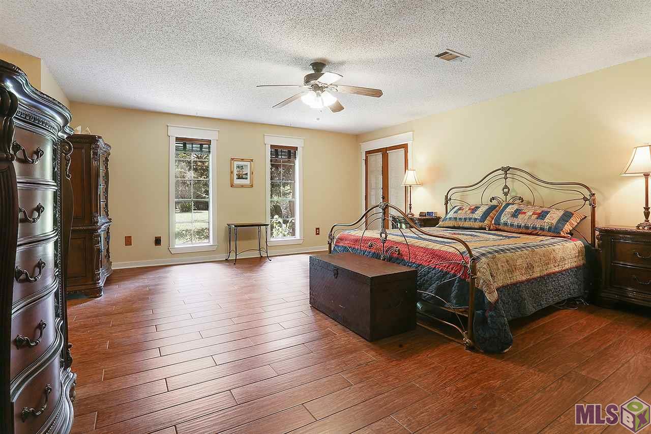 8425 Calmes Road Denham Springs, LA 70706 - Photo 8 of 25 Gallery Image 8