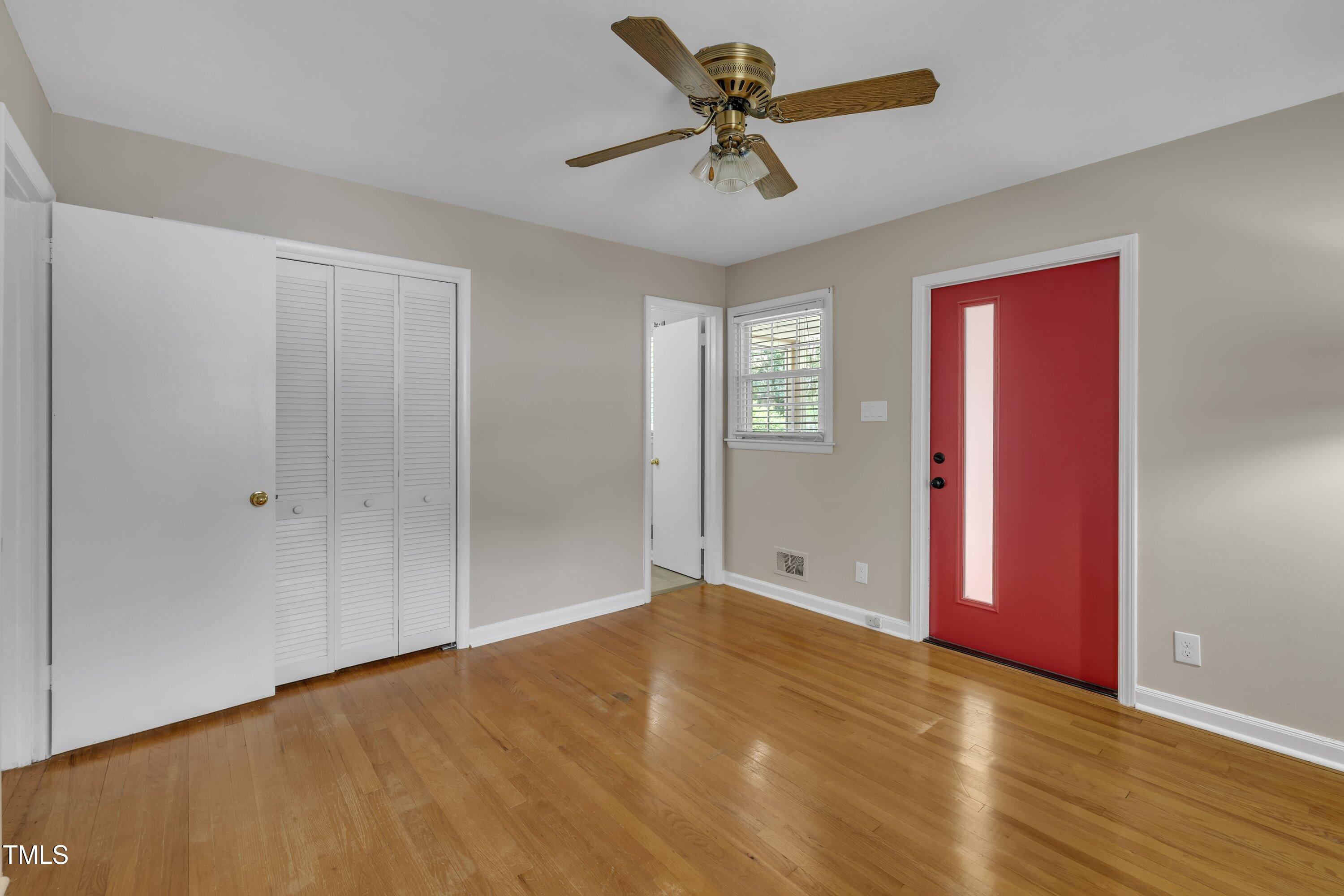 407 West Cornwall Road Cary, NC 27511 - Photo 21 of 34 27-407 W Cornwall Rd-21