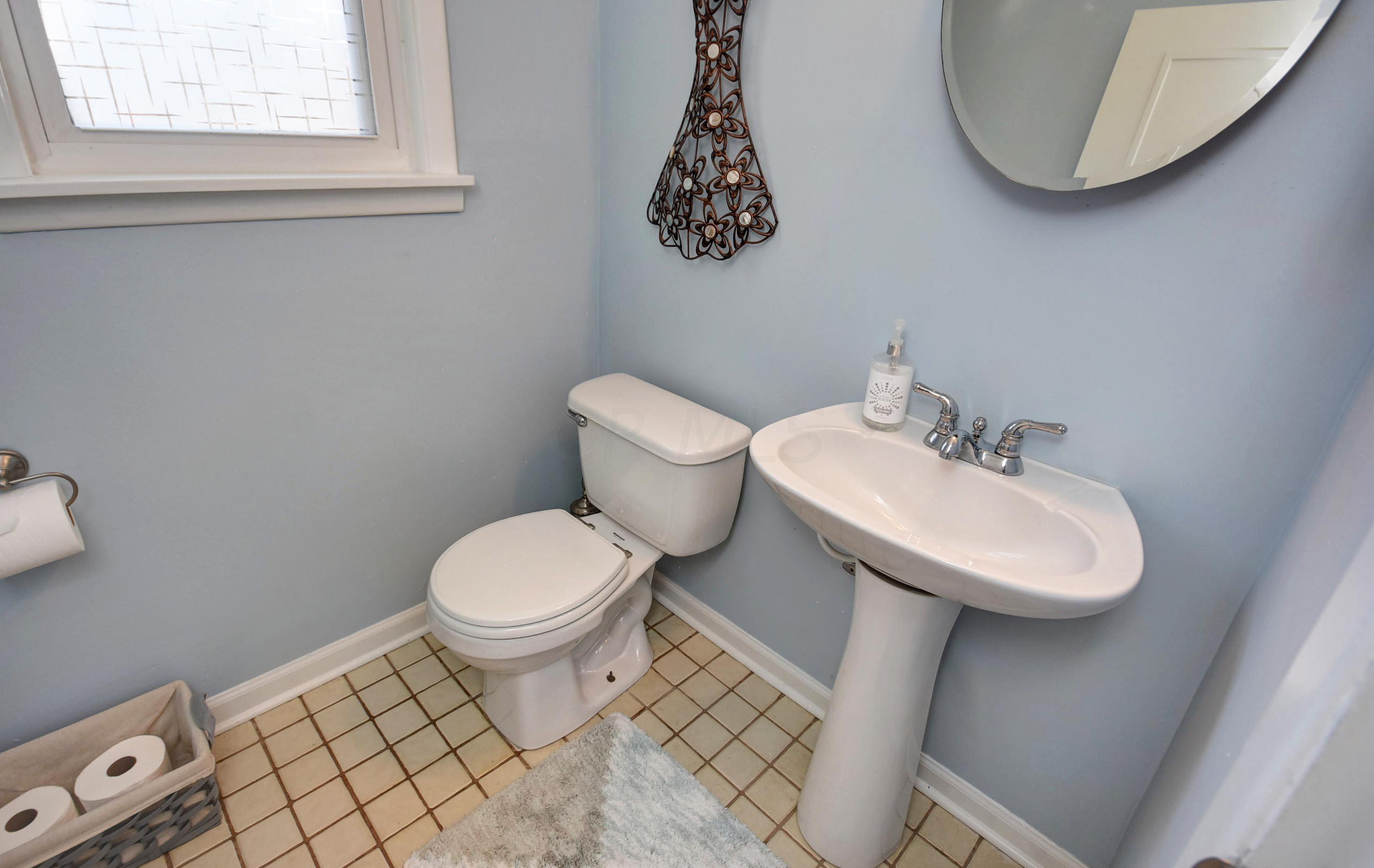 975 Caniff Road Columbus, OH 43221 - Photo 15 of 29 Gallery Image 15