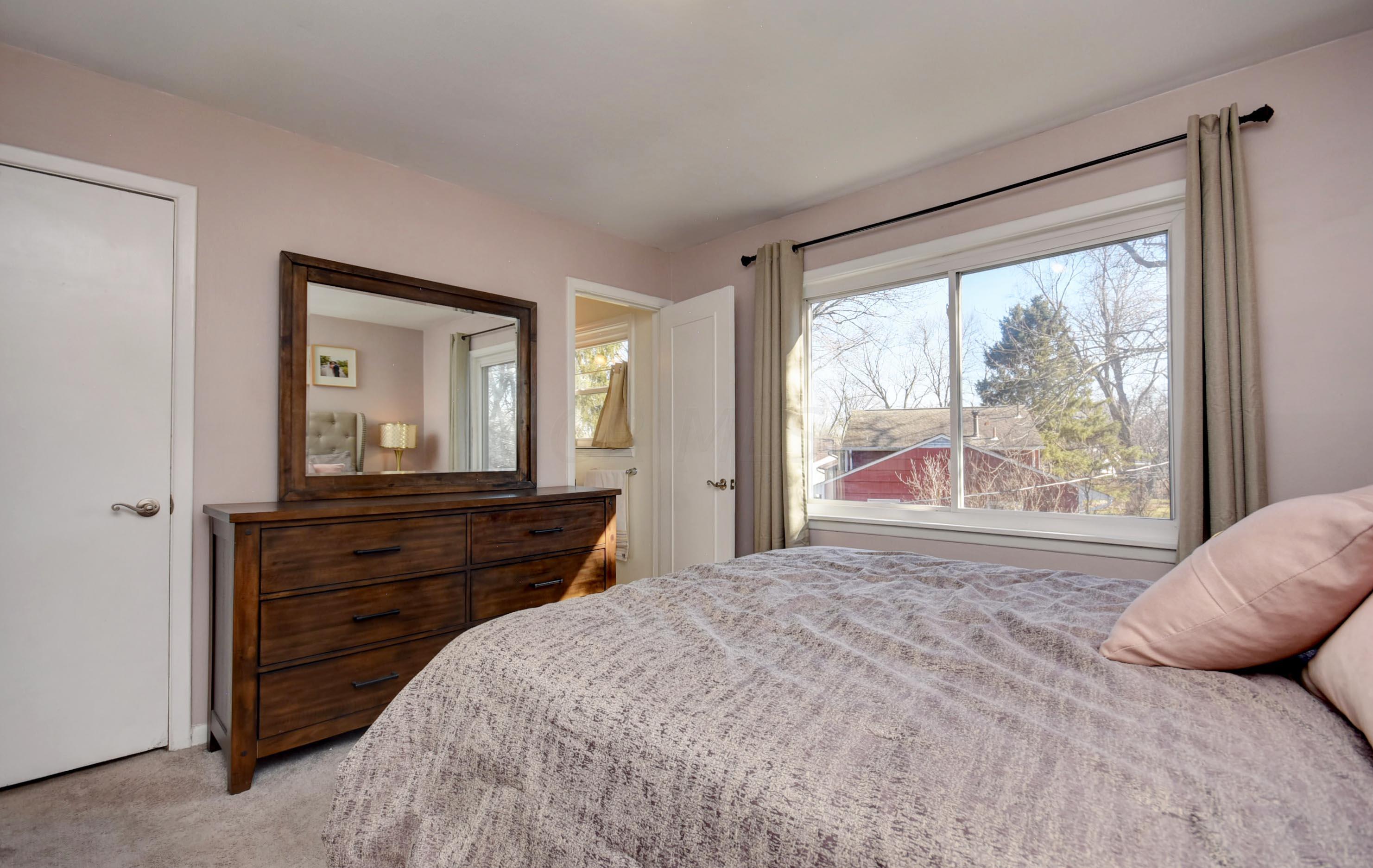 975 Caniff Road Columbus, OH 43221 - Photo 21 of 29 Gallery Image 21