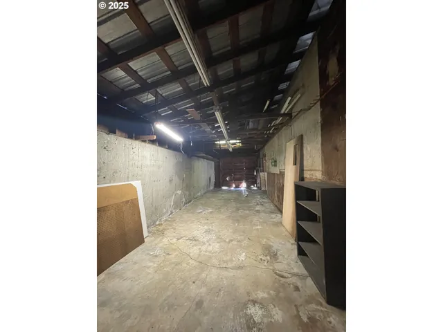 $429,000 | 434 South Old Pacific Highway, Myrtle Creek, OR 97457