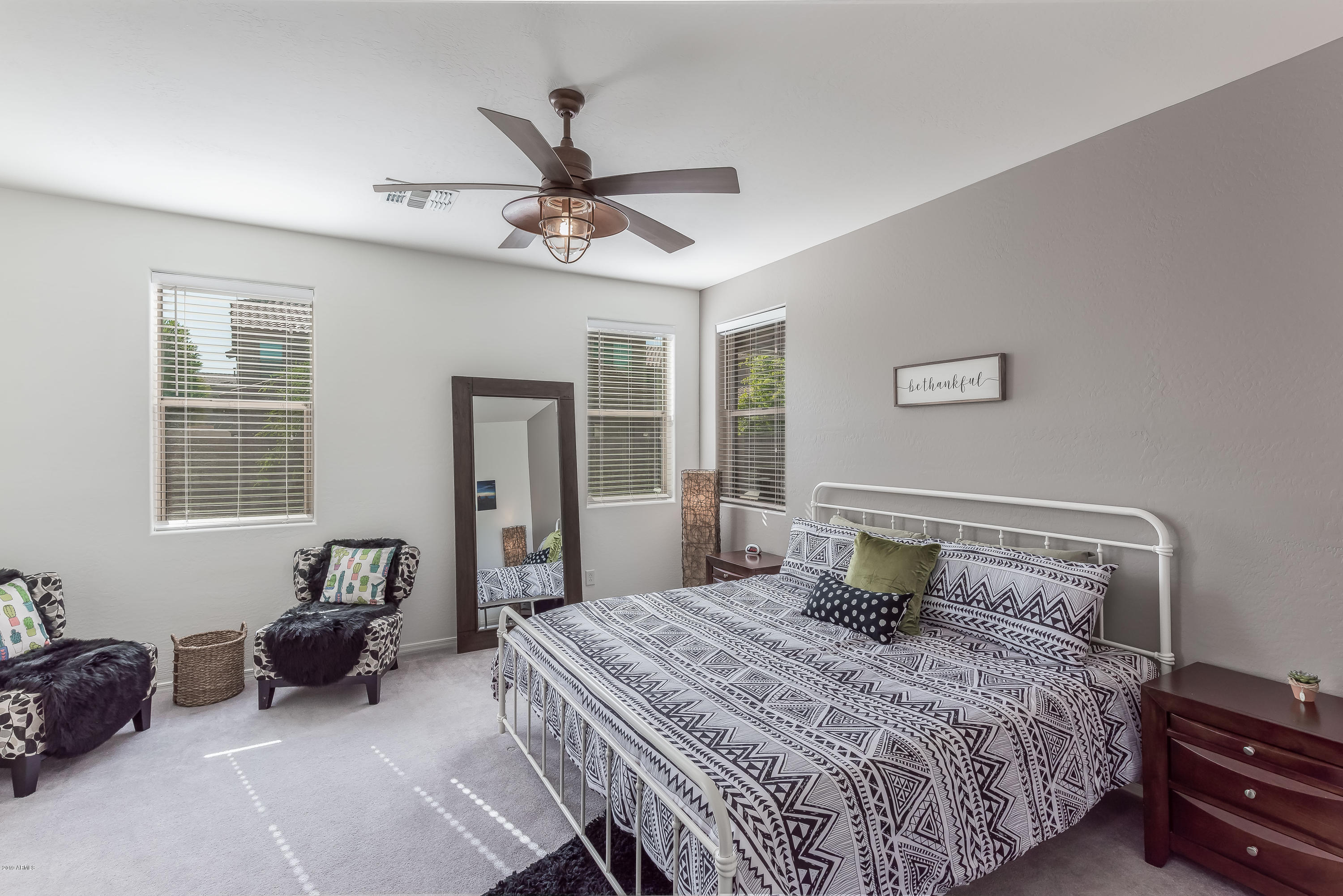 3013 West Trapanotto Road Phoenix, AZ 85086 - Photo 15 of 35 13