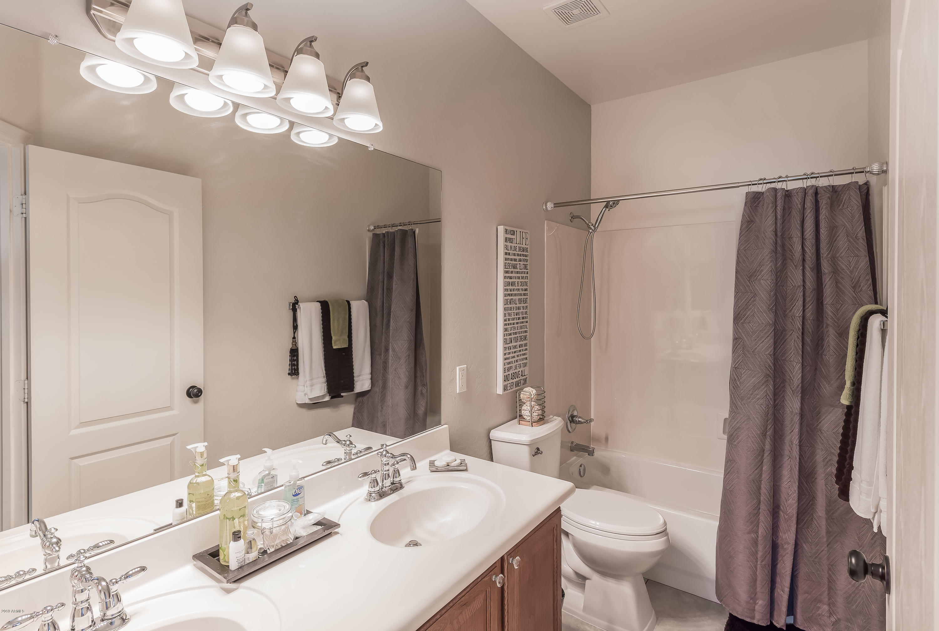 3013 West Trapanotto Road Phoenix, AZ 85086 - Photo 25 of 35 22