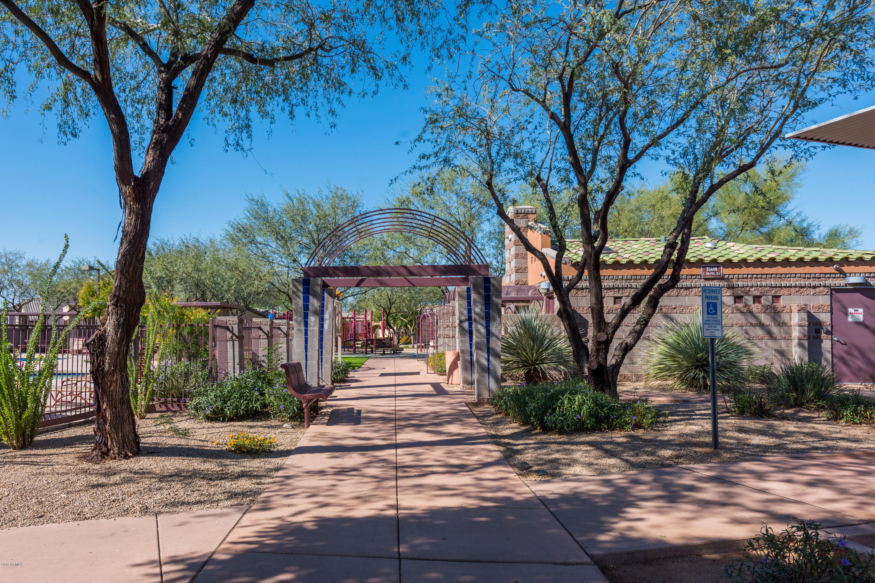 3013 West Trapanotto Road Phoenix, AZ 85086 - Photo 30 of 35 026