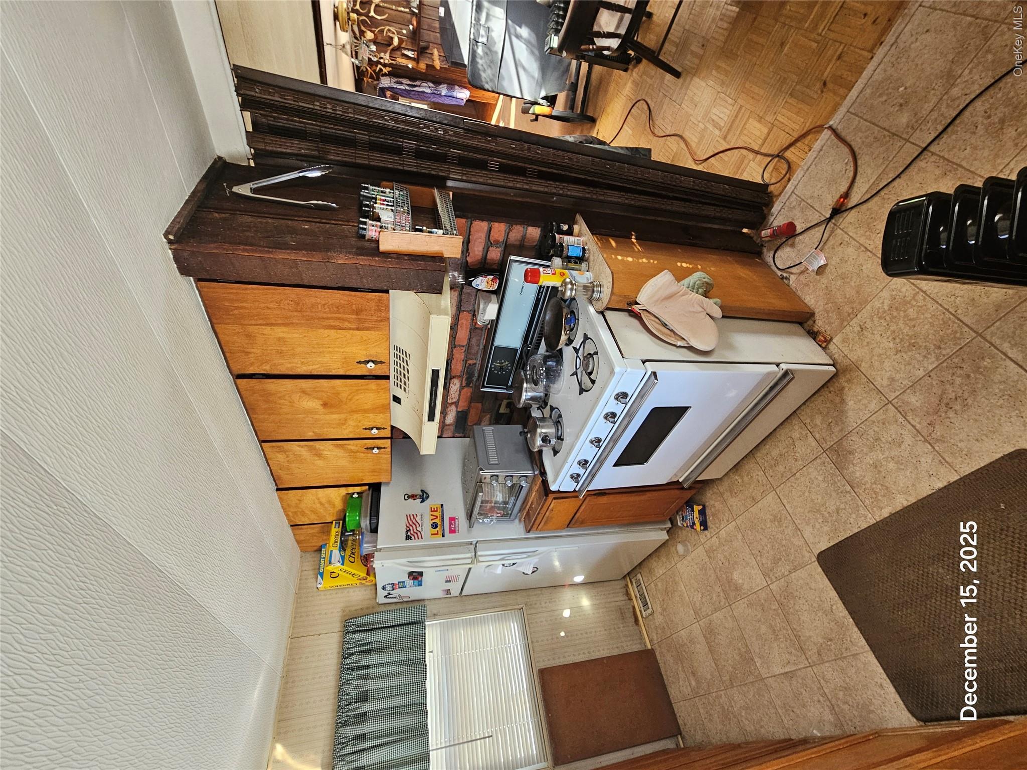 3485 Highway 9 Cold Spring, NY 10516 - Photo 6 of 10 Kitchen.