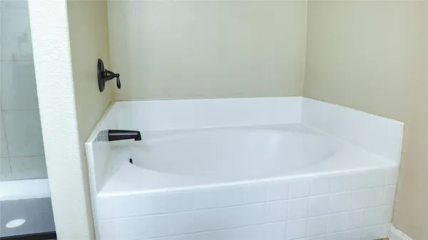 $219,900 | 312 Driftwood Grove Lane, Brookshire, TX 77423