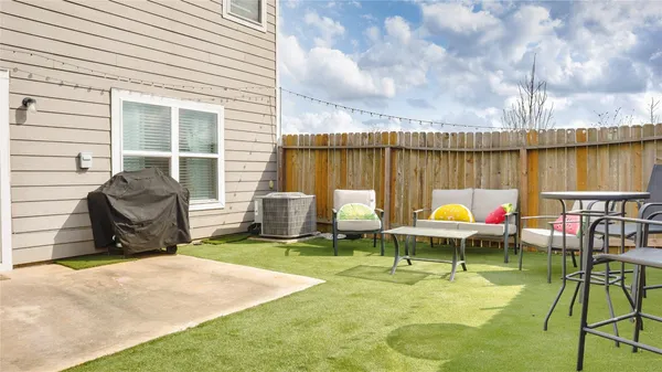 $219,900 | 312 Driftwood Grove Lane, Brookshire, TX 77423