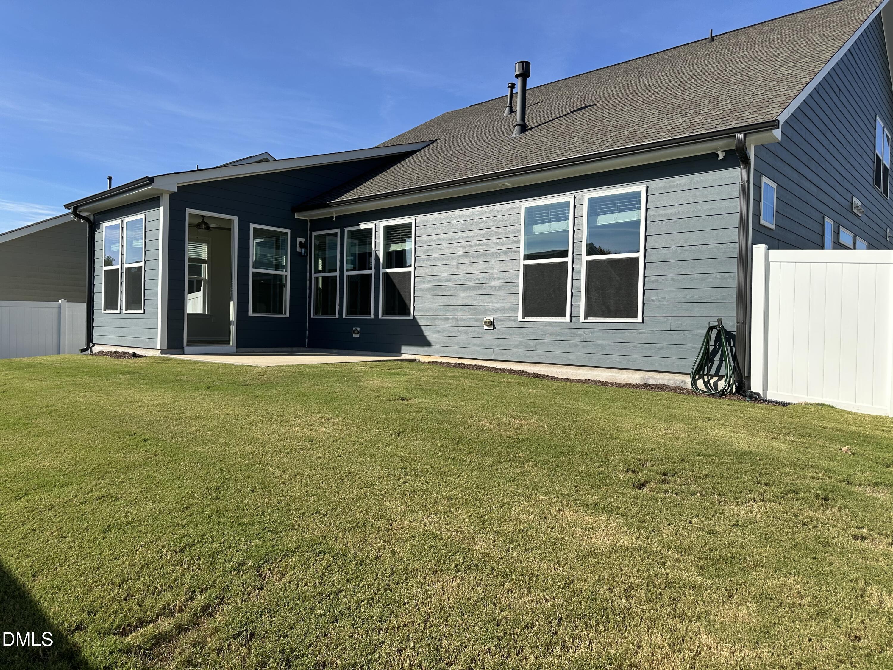 125 Alumroot Road Holly Springs, NC 27540 - Photo 3 of 43 image2