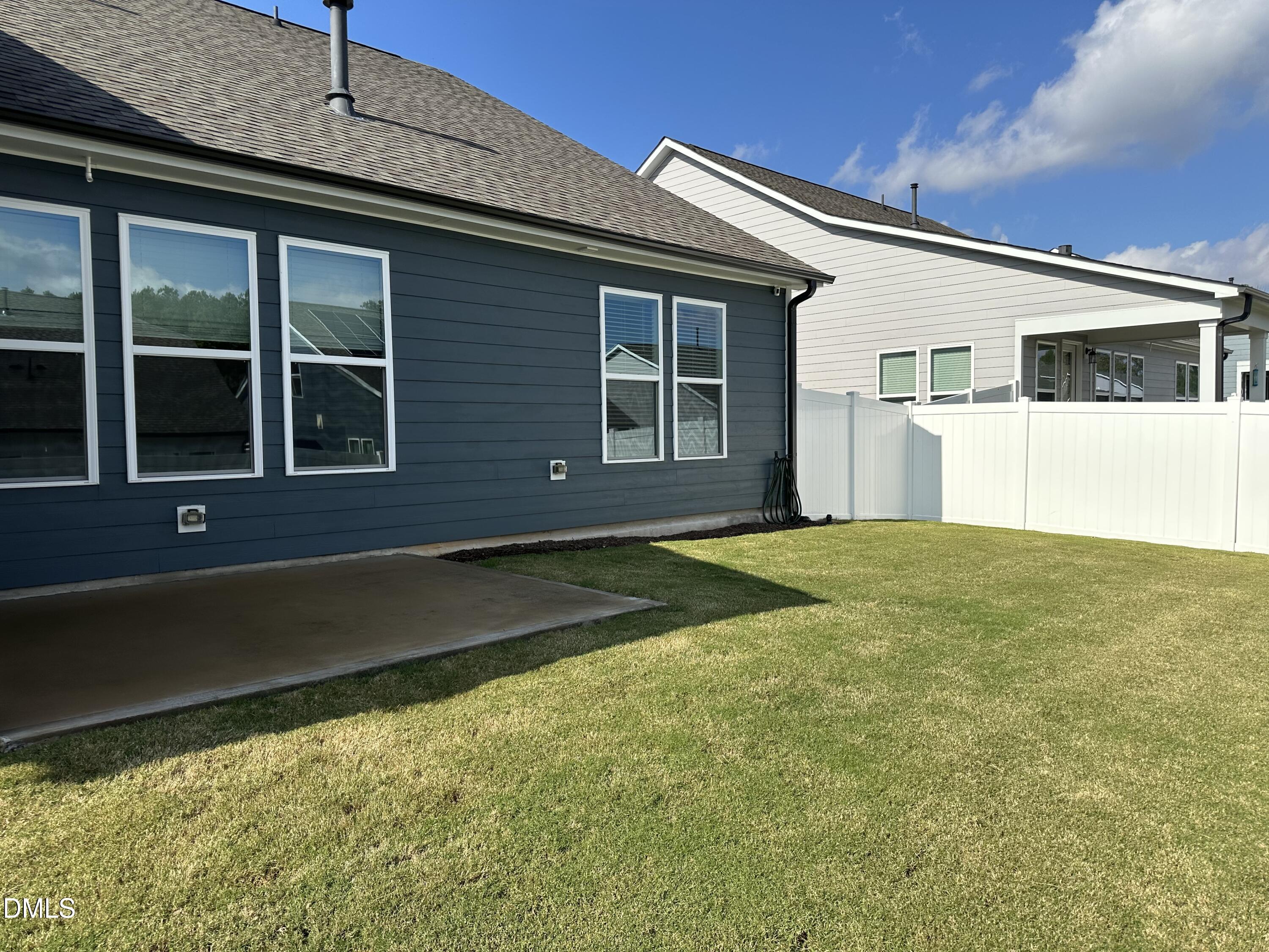 125 Alumroot Road Holly Springs, NC 27540 - Photo 4 of 43 image2 (6)