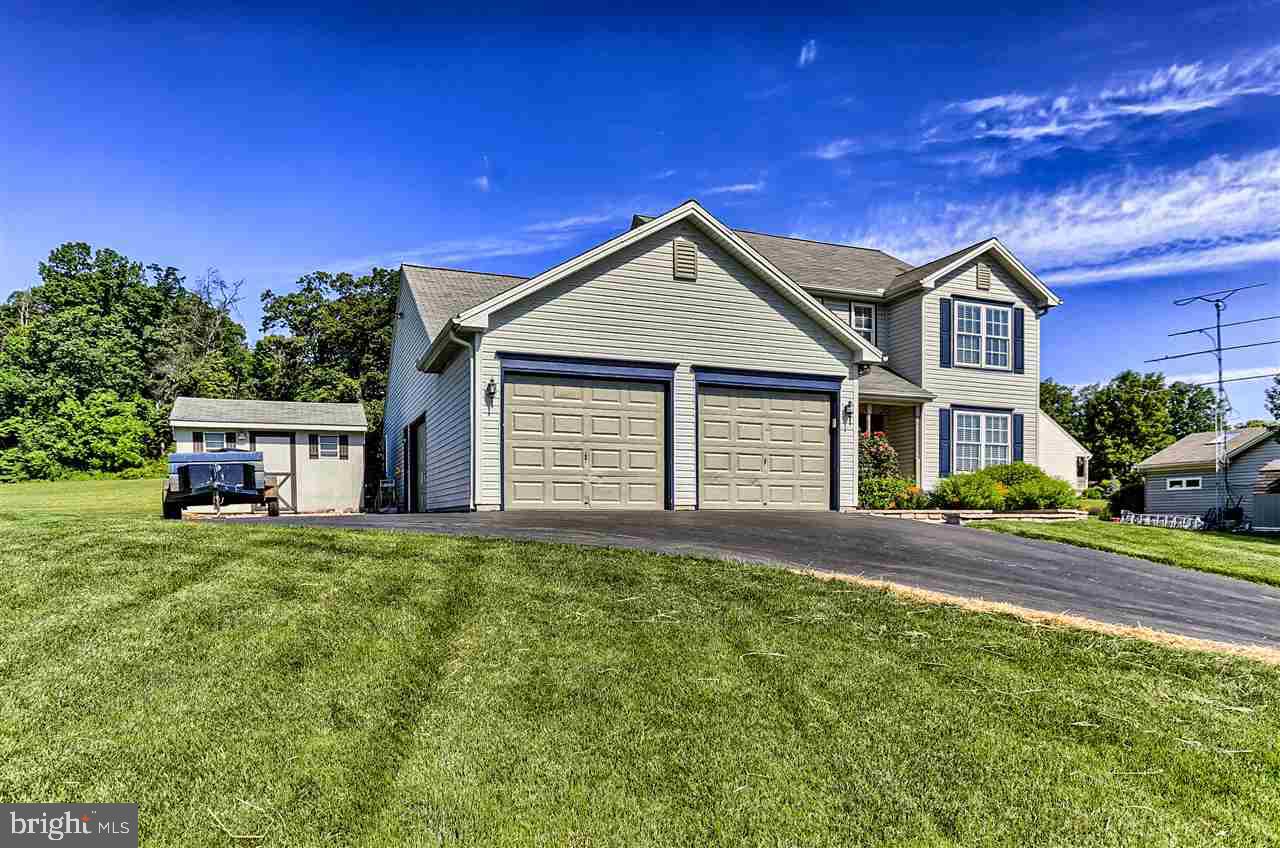 2750 Pilgrim Road York, PA 17406 - Photo 3 of 33 Gallery Image 3