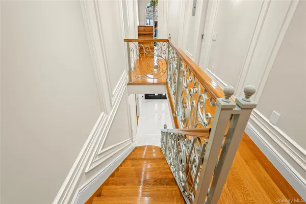 a view of entryway