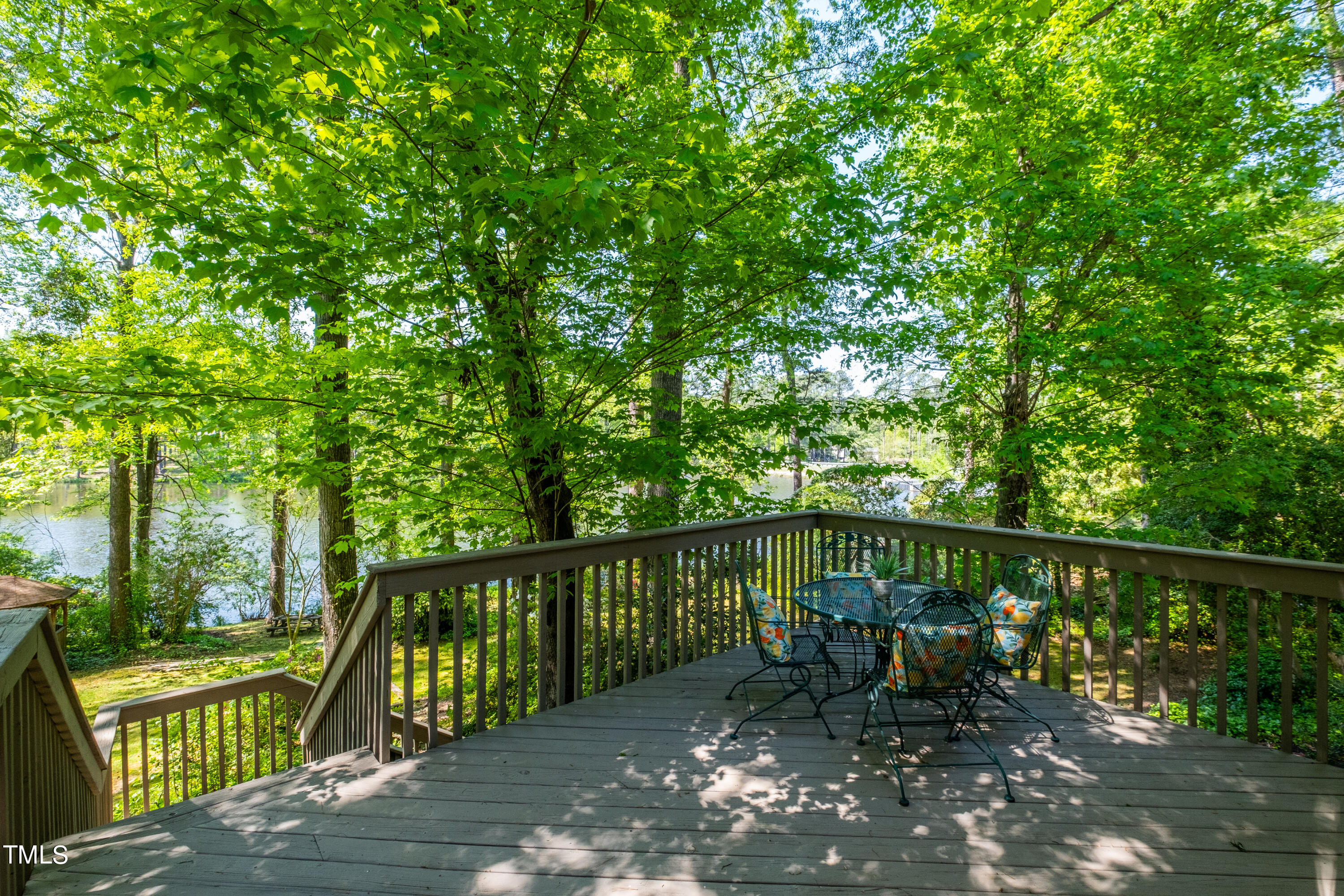 2610 Albemarle Avenue Raleigh, NC 27610 - Photo 38 of 59 pretty deck
