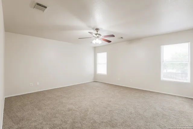 $1,570 | 2831 Amber Morning, San Antonio, TX 78245