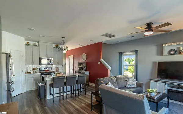 $252,500 | 826 Thread Way, Greer, SC 29651