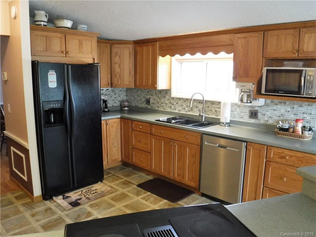 128 Navaho Trail Rutherfordton, NC 28139 - Photo 13 of 48 Gallery Image 13