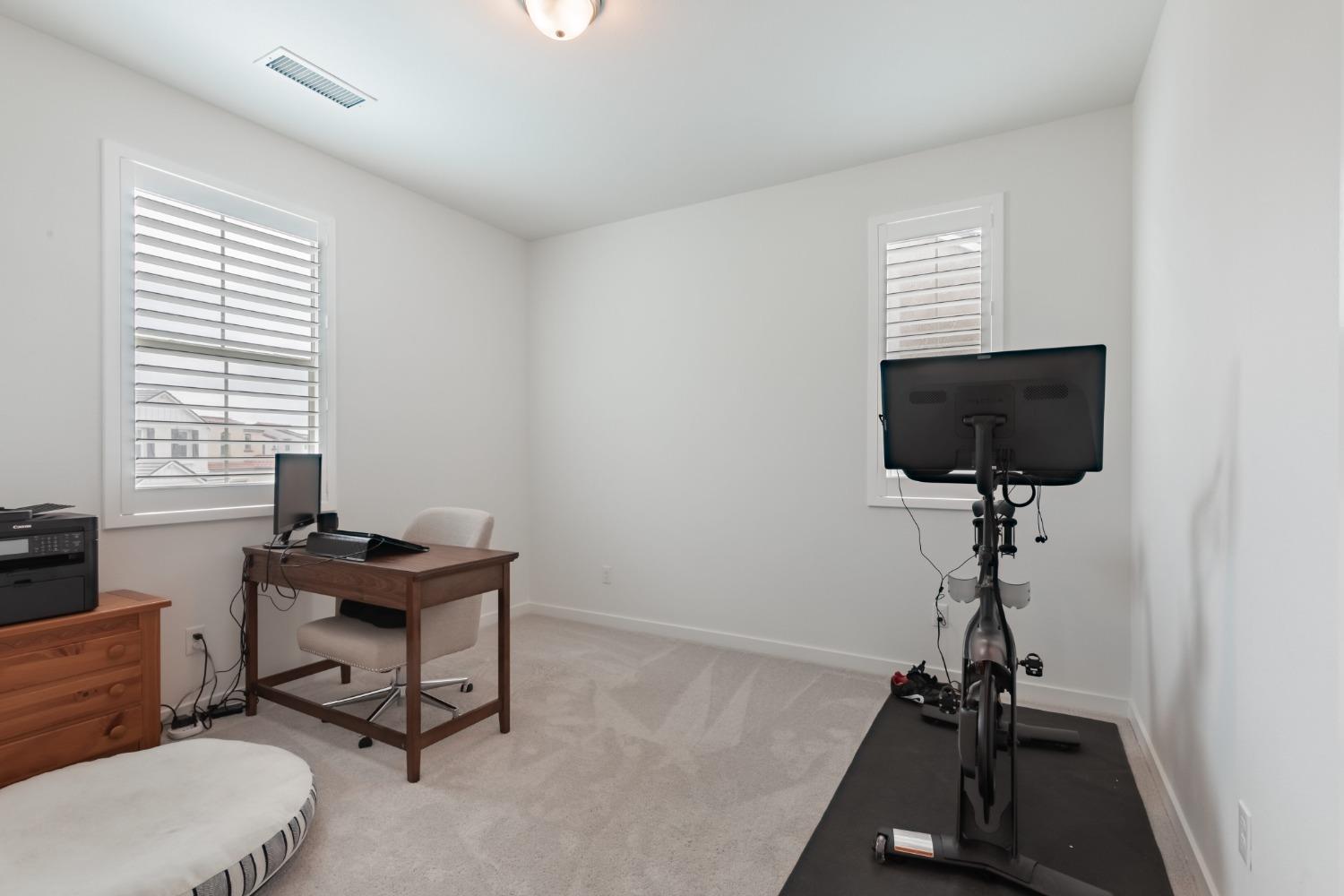 4612 Twin Oaks Road Madera, CA 93636 - Photo 20 of 29 Gallery Image 20
