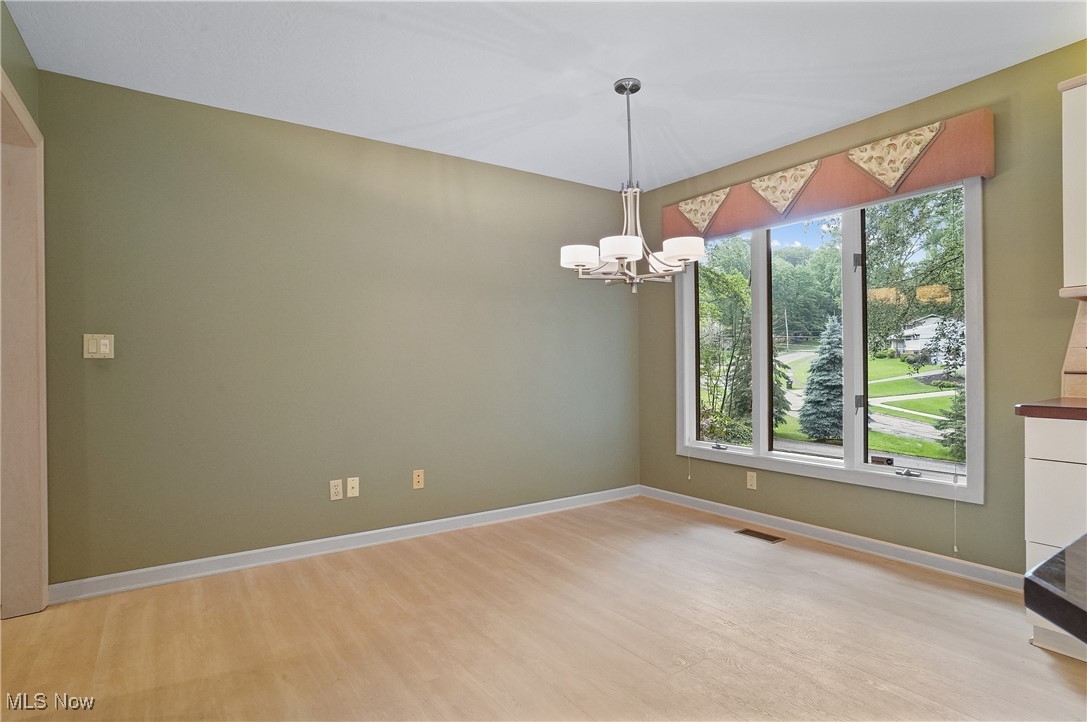 80 Hawthorne Avenue Rittman, OH 44270 - Photo 16 of 37 Dining in Kitchen