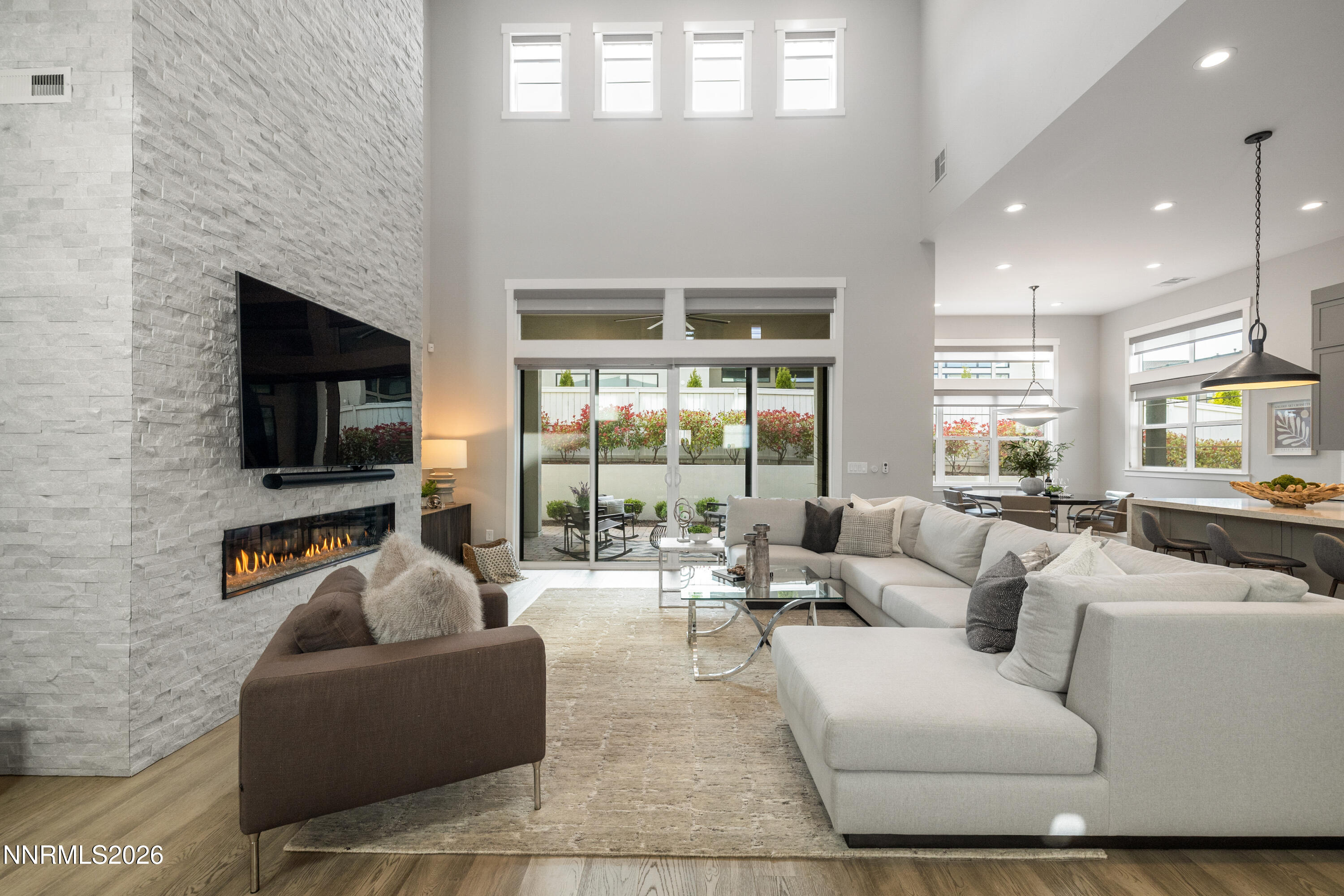 6101 South Pleasant Oak Trail Reno, NV 89511 - Photo 11 of 41 Greatroom