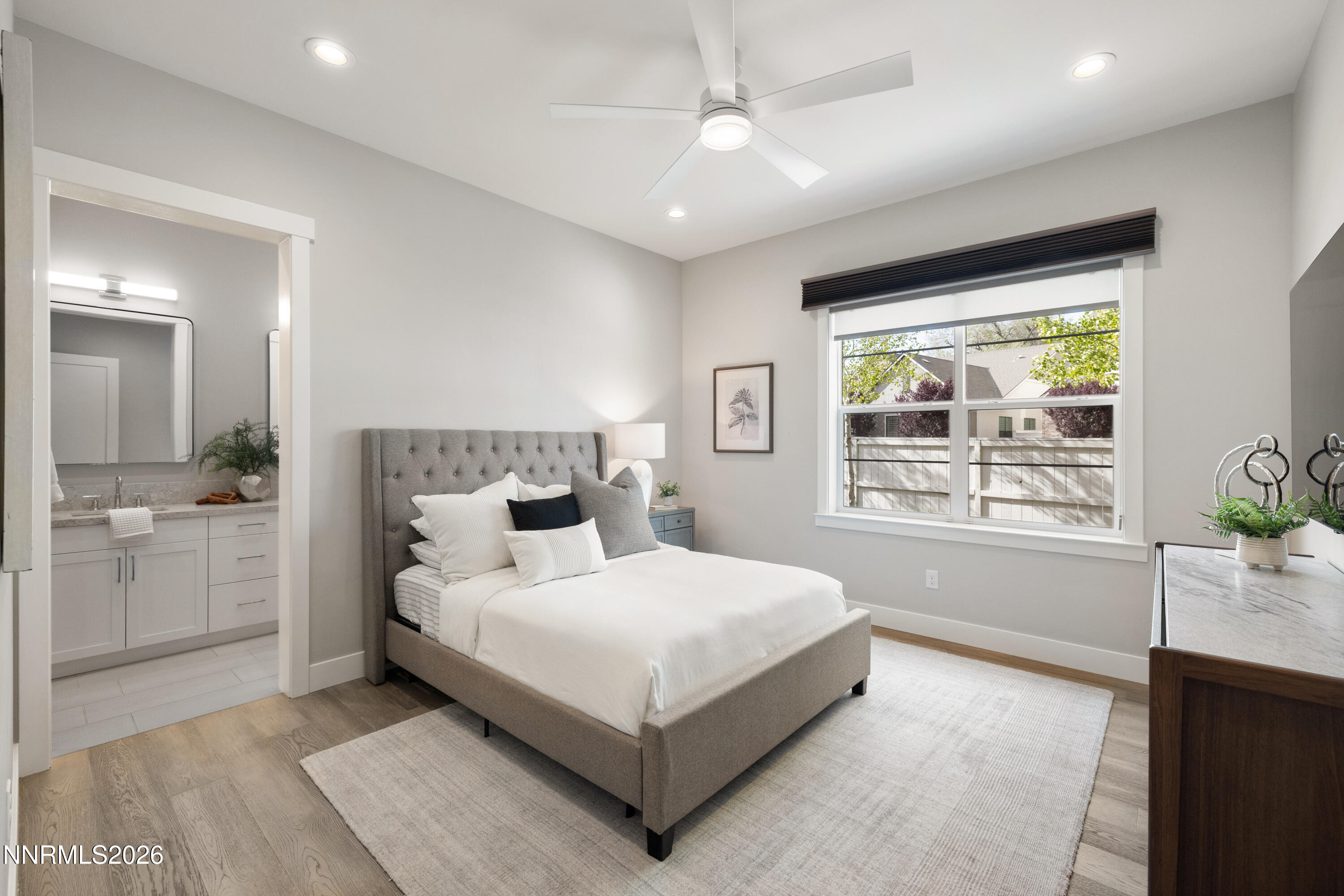 6101 South Pleasant Oak Trail Reno, NV 89511 - Photo 23 of 41 Guest Suite