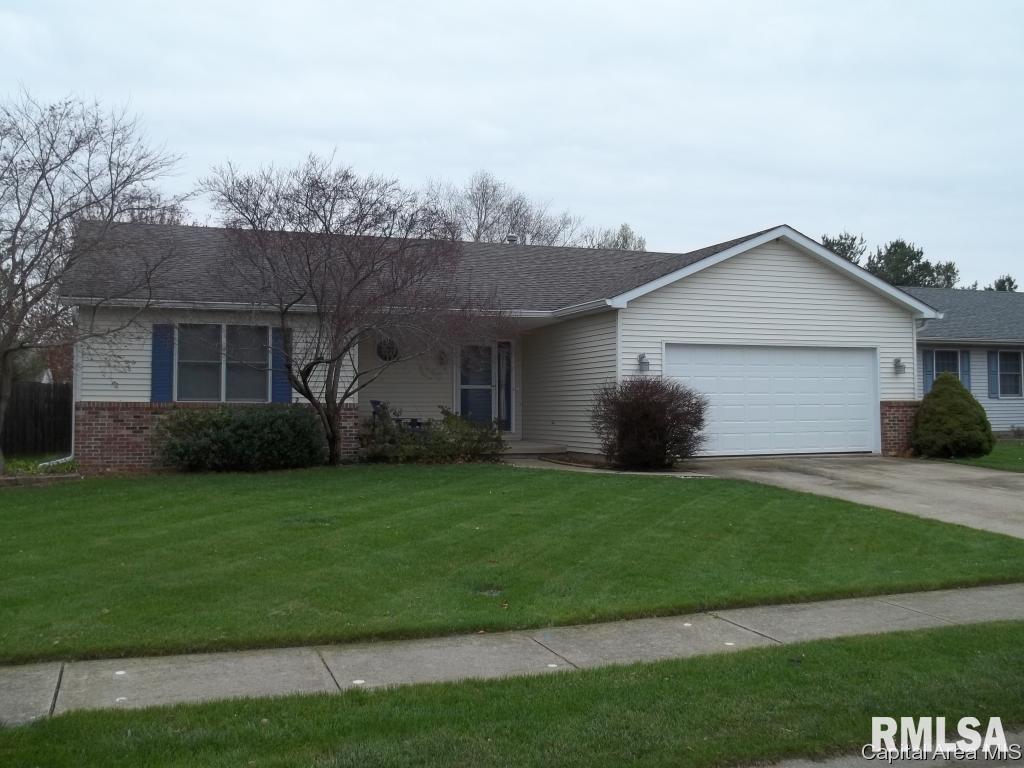 1224 Christopher Lane Springfield, IL 62712 - Photo 1 of 26
