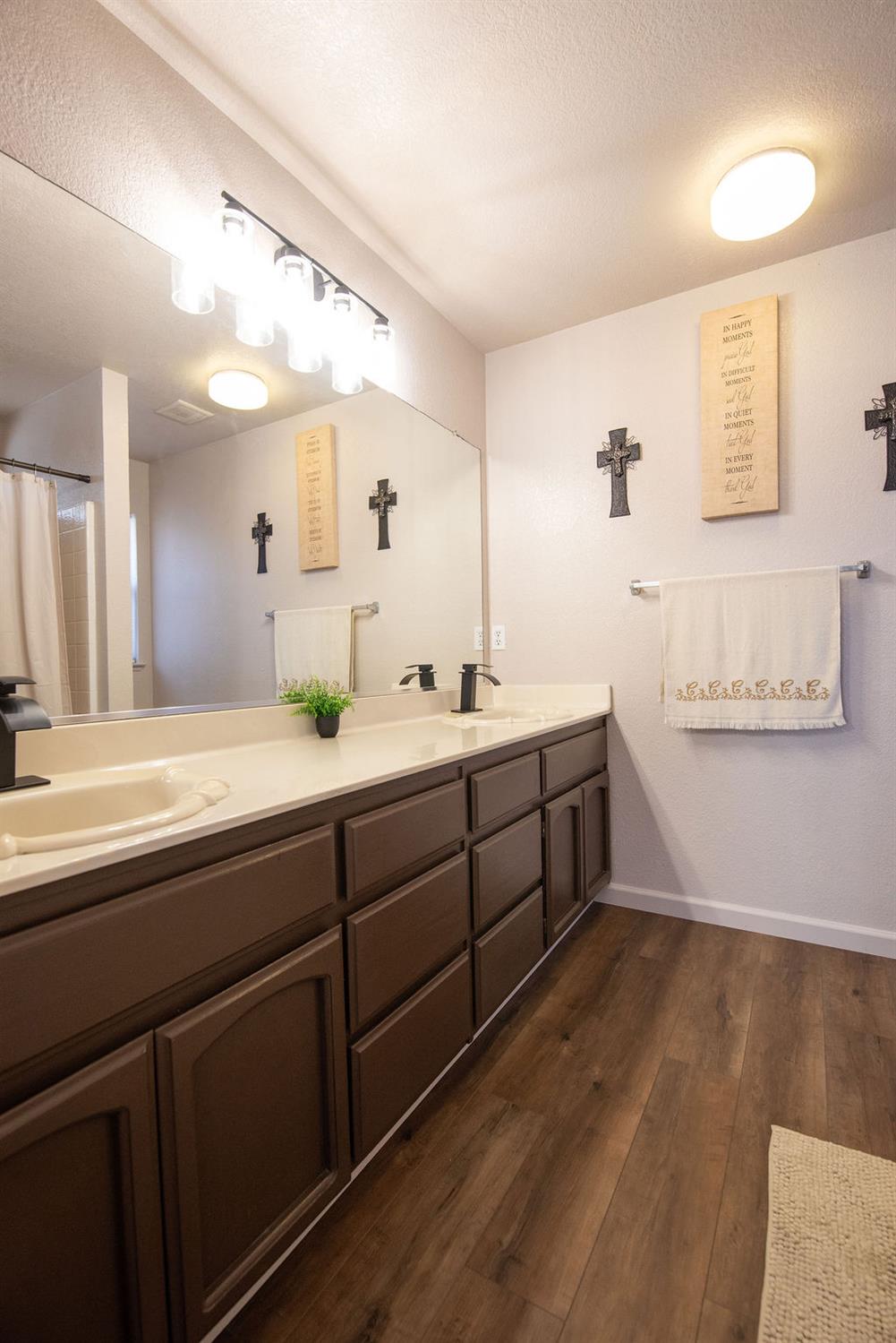 1312 Serene Lane Ceres, CA 95307 - Photo 20 of 38 Gallery Image 20