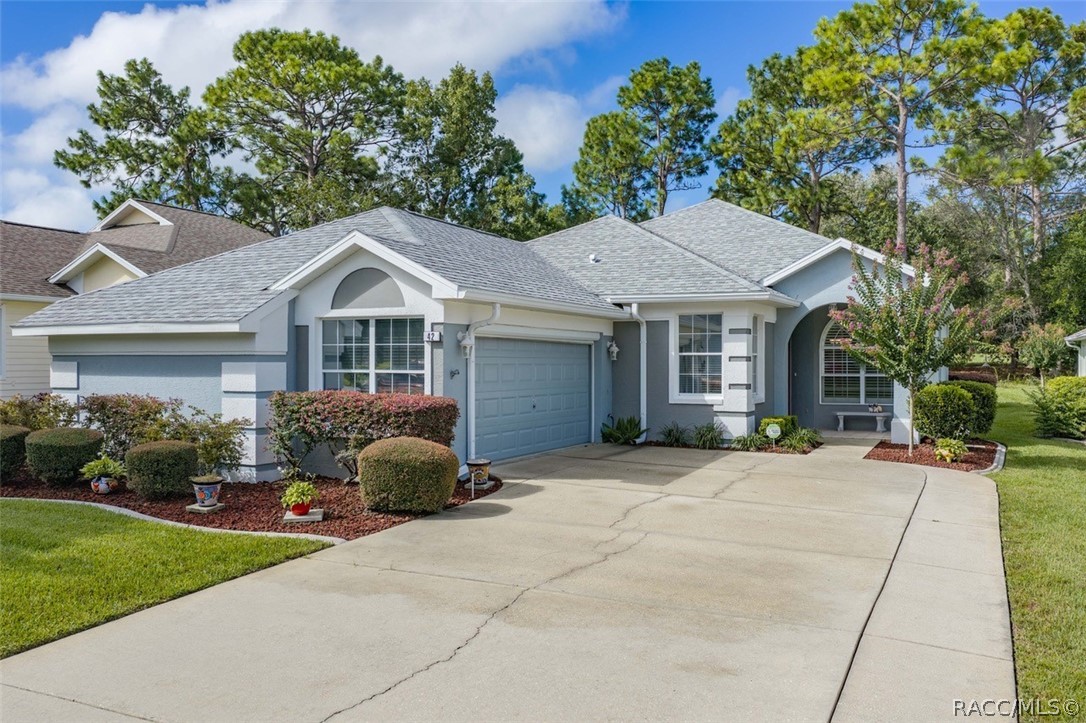 42 Byrsonima Loop Homosassa, FL 34446 - Photo 1 of 50 FRONT VIEW