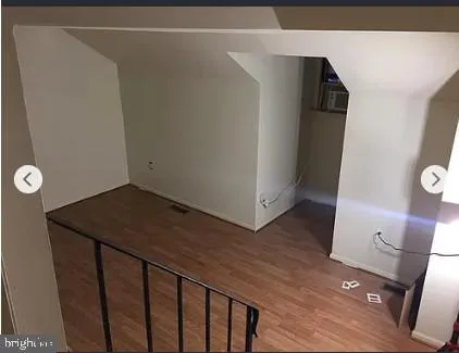 a view of utility room