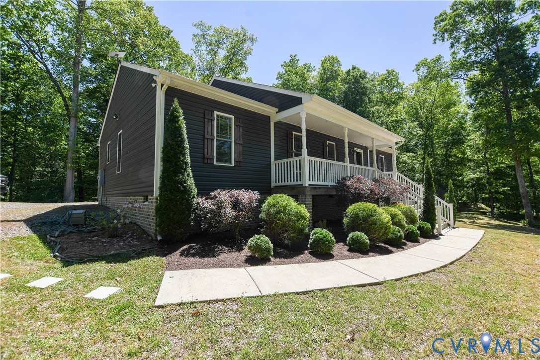 5034 Dabneys Mill Road Manquin, VA 23106 - Photo 2 of 25 Gallery Image 2