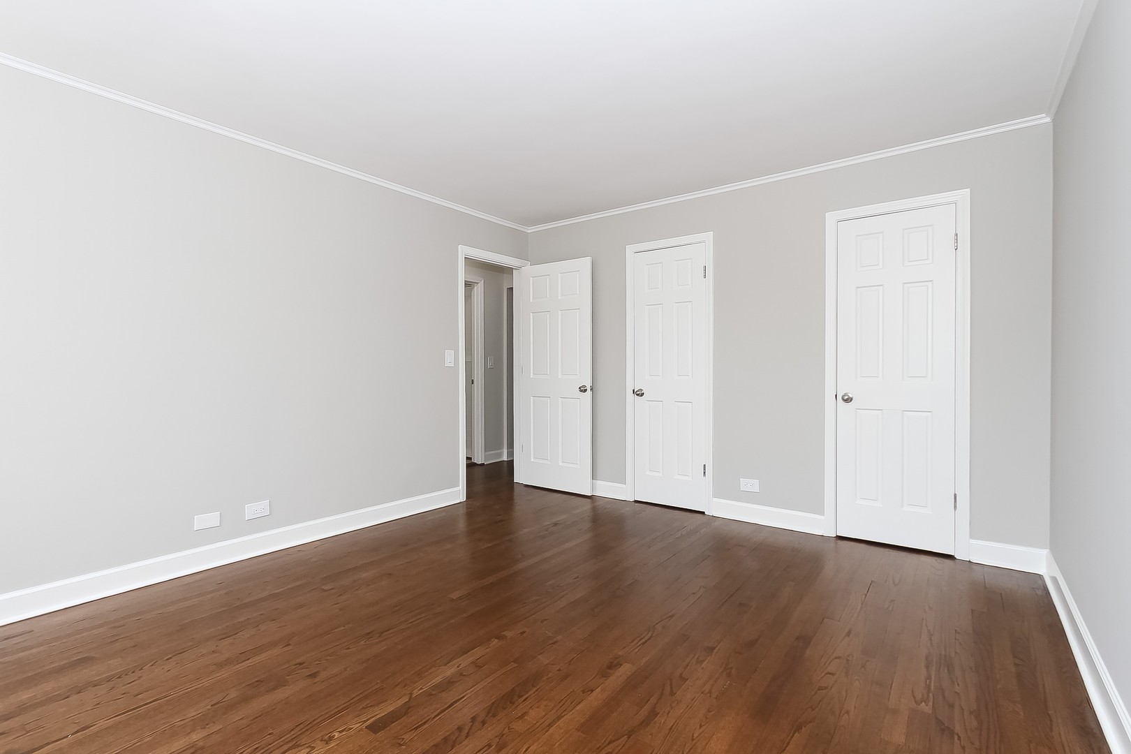 342 Ridge Avenue, Unit 2 Evanston, IL 60202 - Photo 11 of 20 Gallery Image 11