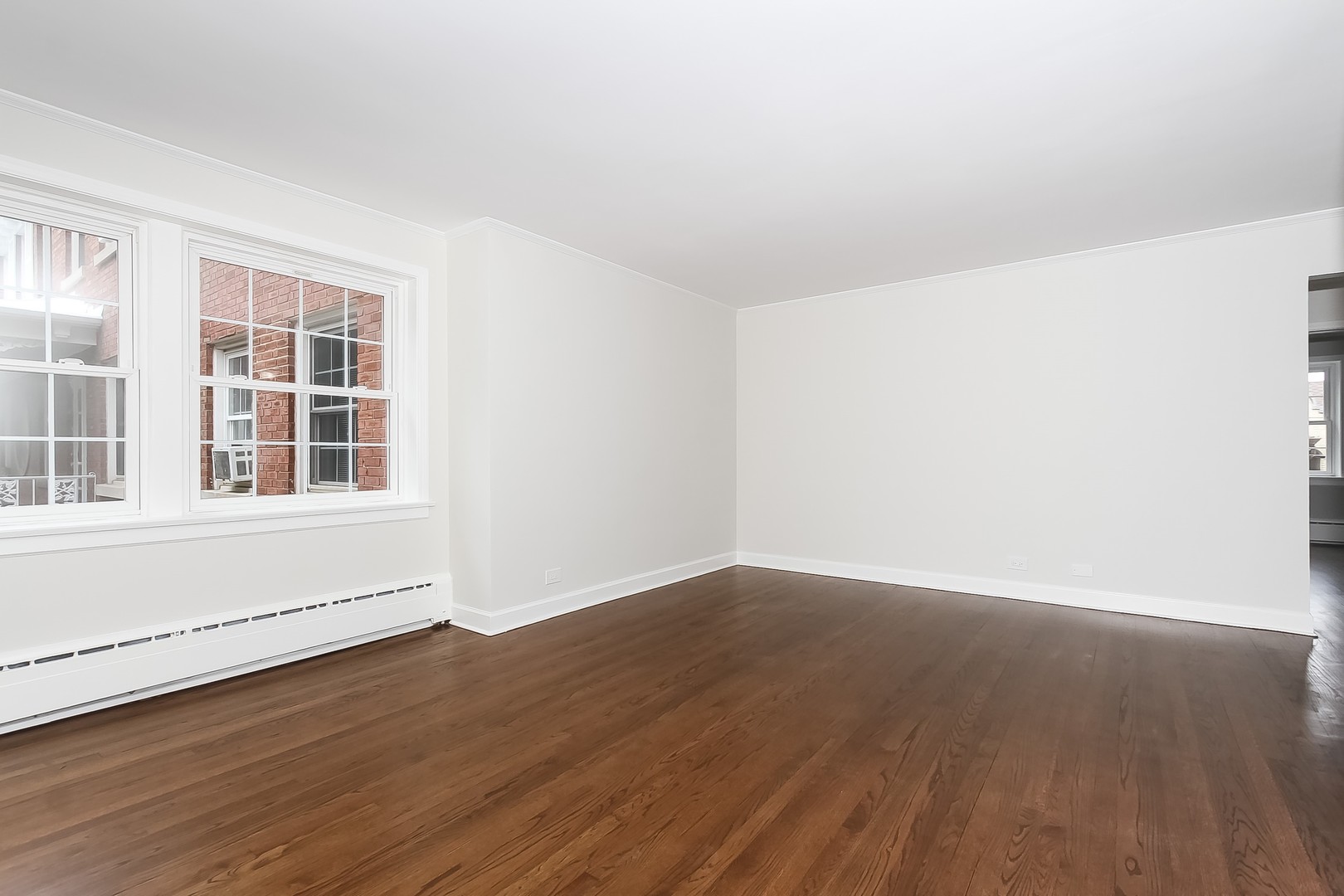 342 Ridge Avenue, Unit 2 Evanston, IL 60202 - Photo 5 of 20 Gallery Image 5