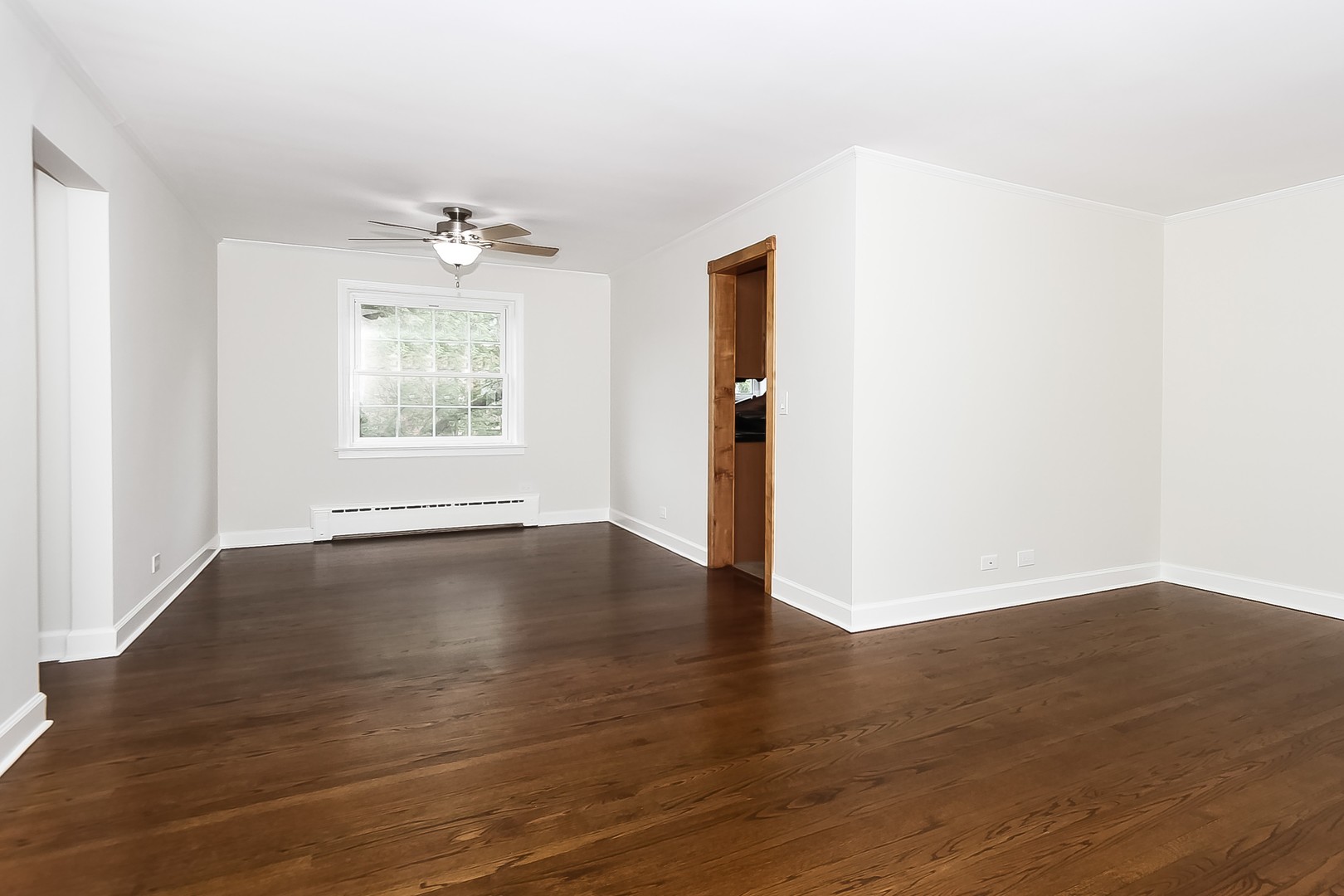 342 Ridge Avenue, Unit 2 Evanston, IL 60202 - Photo 6 of 20 Gallery Image 6