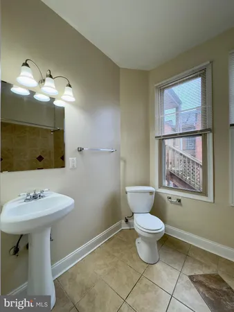 $1,580 | 2401 Brookfield Avenue, Unit B6, Baltimore, MD 21217