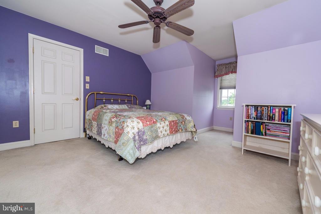 2908 Bowman Road Lancaster, PA 17601 - Photo 17 of 26 Gallery Image 17