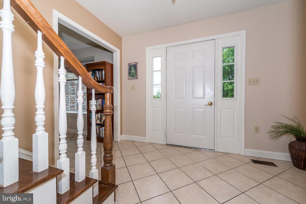 2908 Bowman Road Lancaster, PA 17601 - Photo 3 of 26 Gallery Image 3
