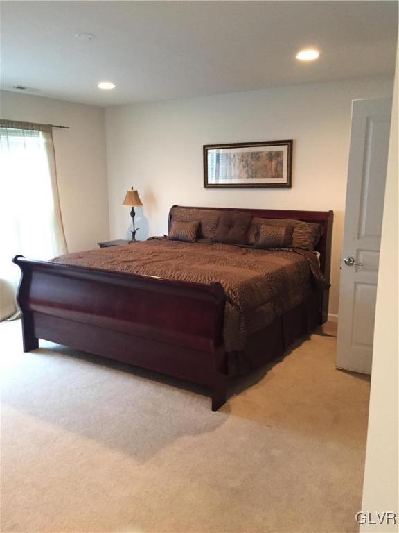 8701 Cascade Road Breinigsville, PA 18031 - Photo 17 of 33 Gallery Image 17