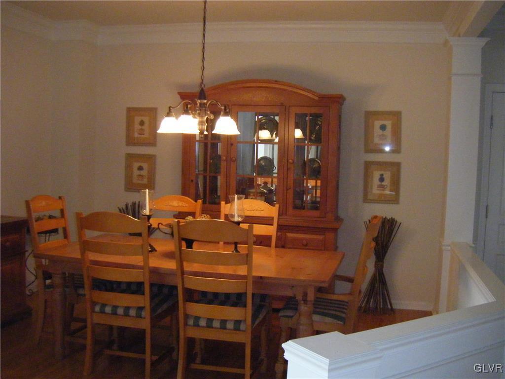 8701 Cascade Road Breinigsville, PA 18031 - Photo 7 of 33 Formal Dining Room