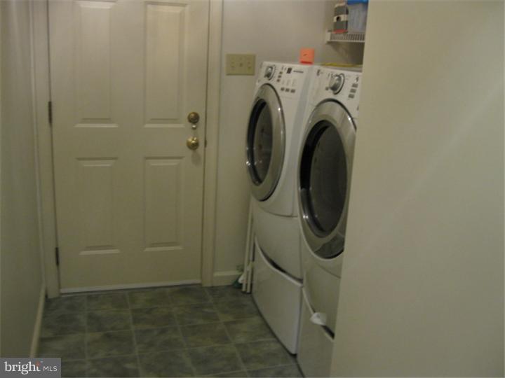 305 Anvil Road Nottingham, PA 19362 - Photo 10 of 14 Laundry Room
