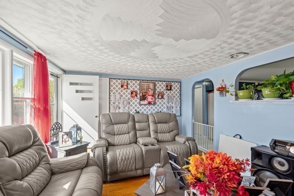 21 Spring Street Webster, MA 01570 - Photo 7 of 30